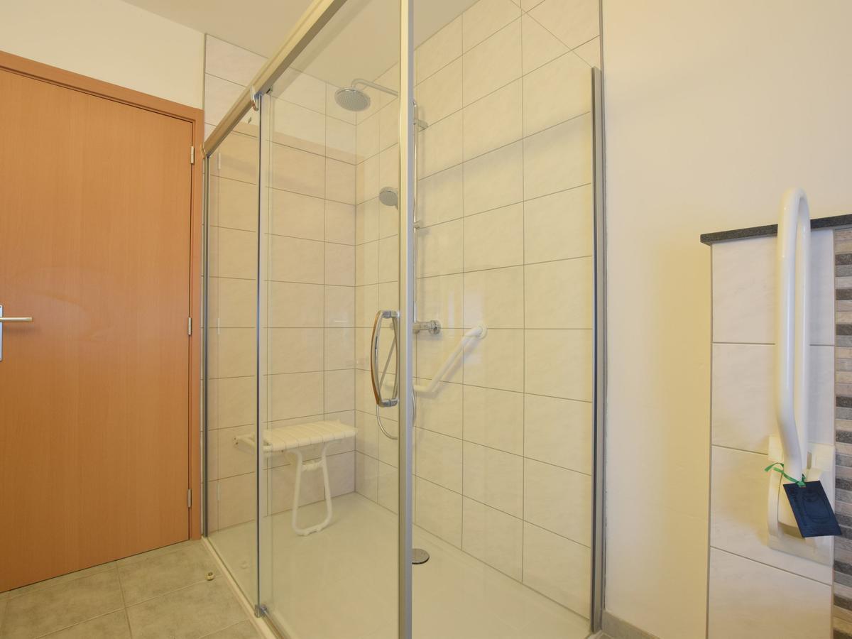 Cozy Apartment In Paliseul With Garden Carlsbourg Esterno foto